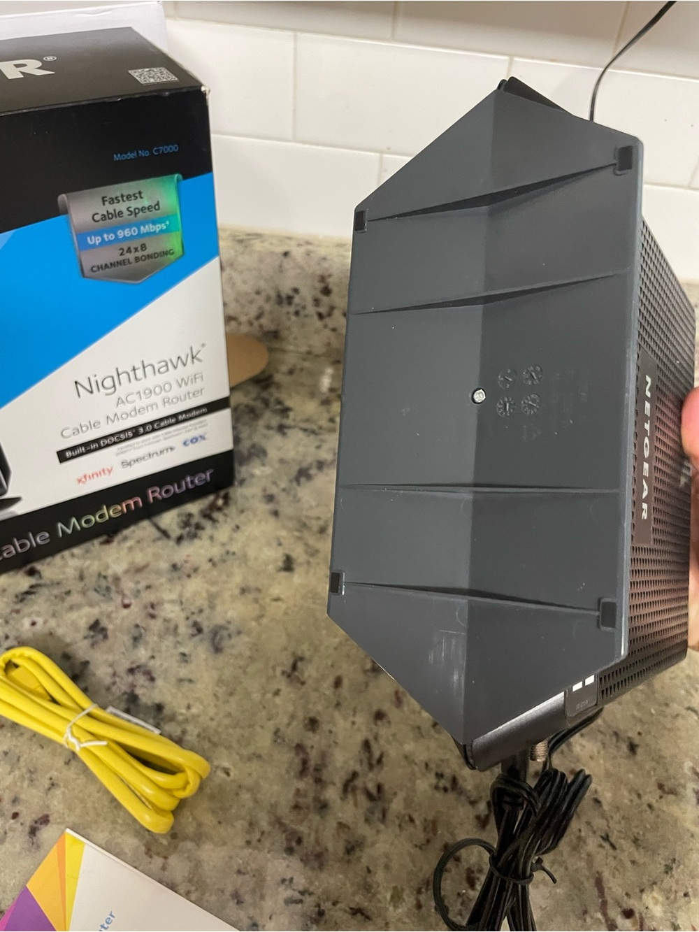 NETGEAR nighthawk WiFi Cable Modem Router (AC1900) docsis 3.0 electronic work - Picture 5 of 15